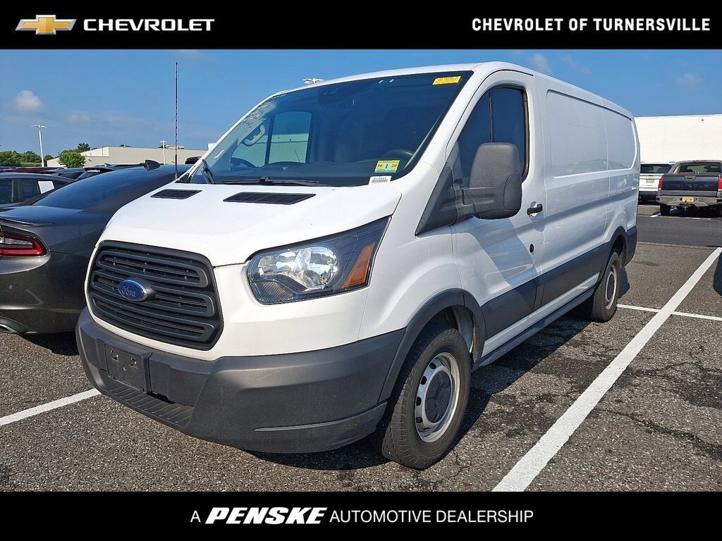 2019 FORD Transit