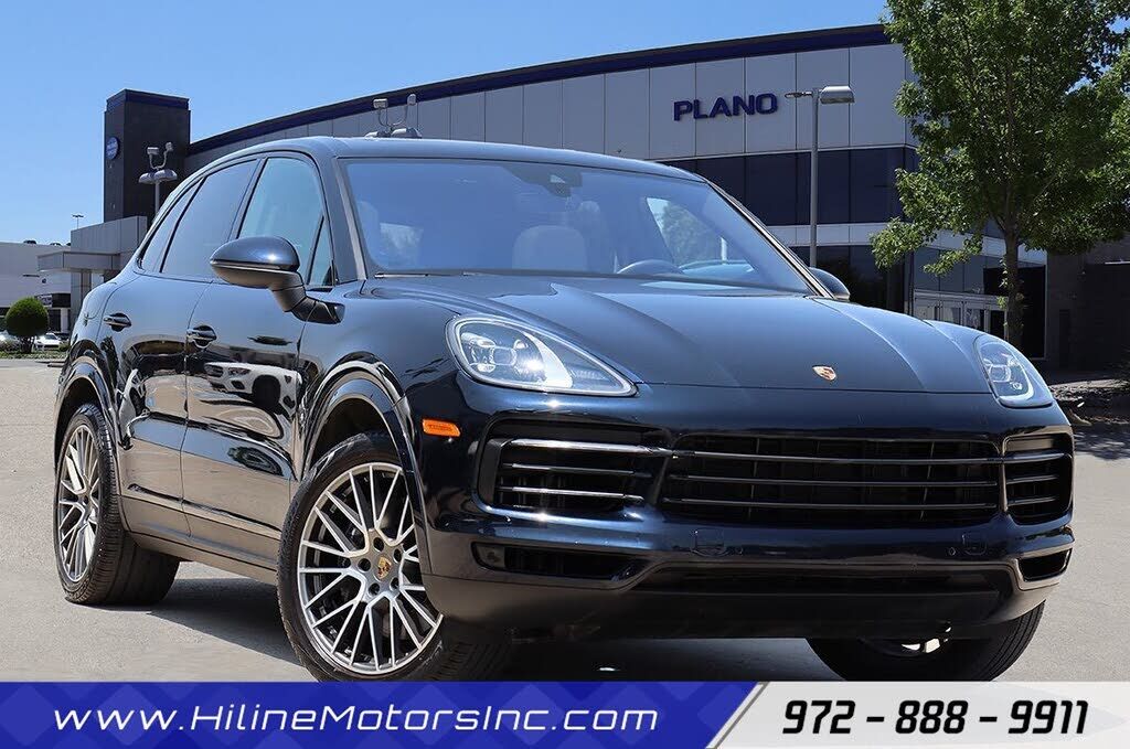 2023 PORSCHE Cayenne