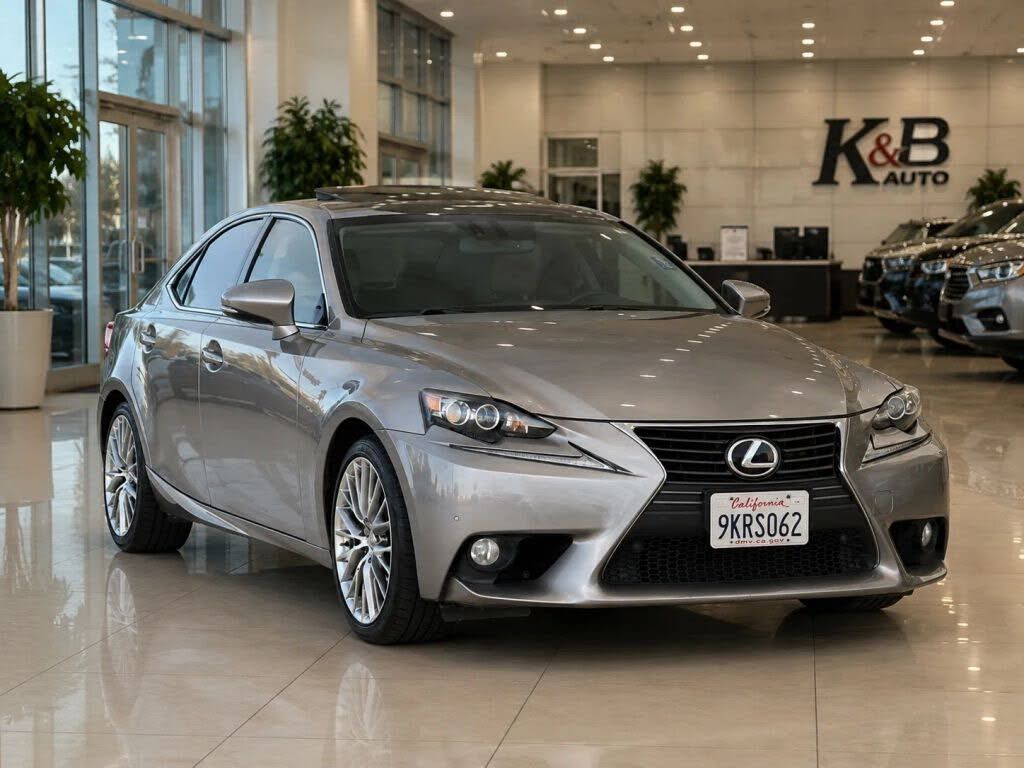 2014 LEXUS IS