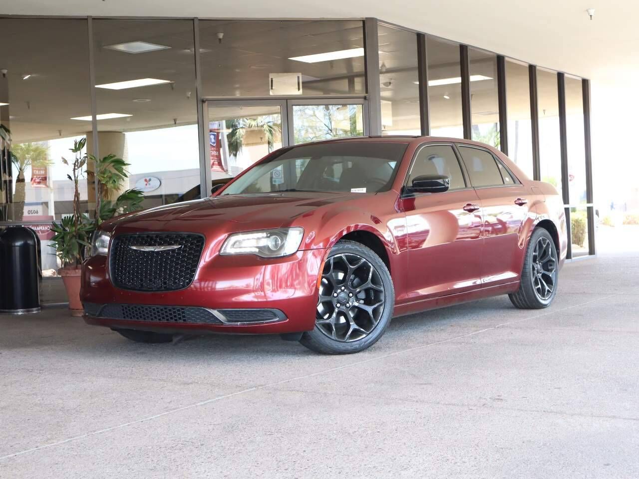 2018 CHRYSLER 300