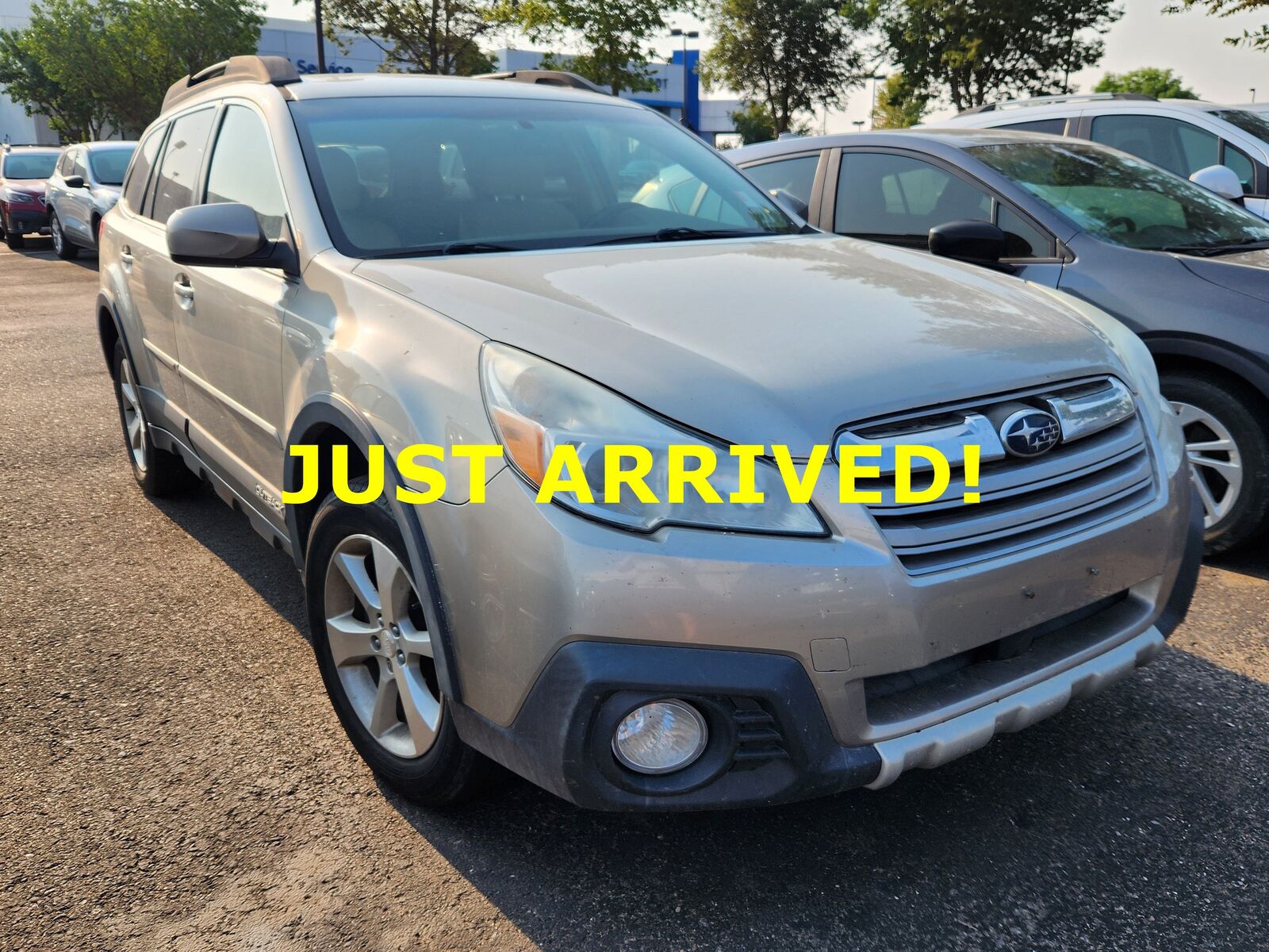 2014 SUBARU Outback