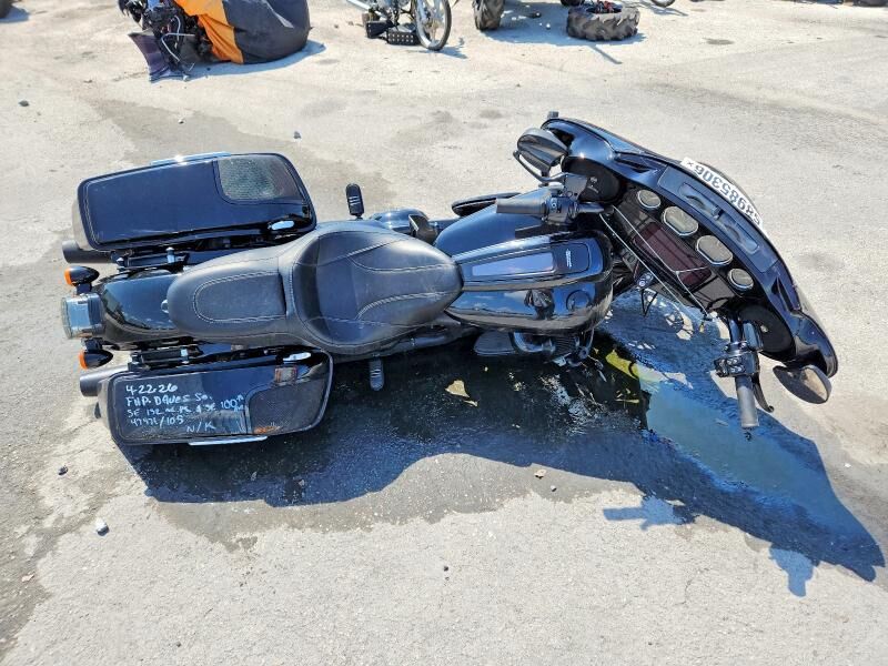 2022 HARLEY DAVIDSON FLHXST / Street Glide ST