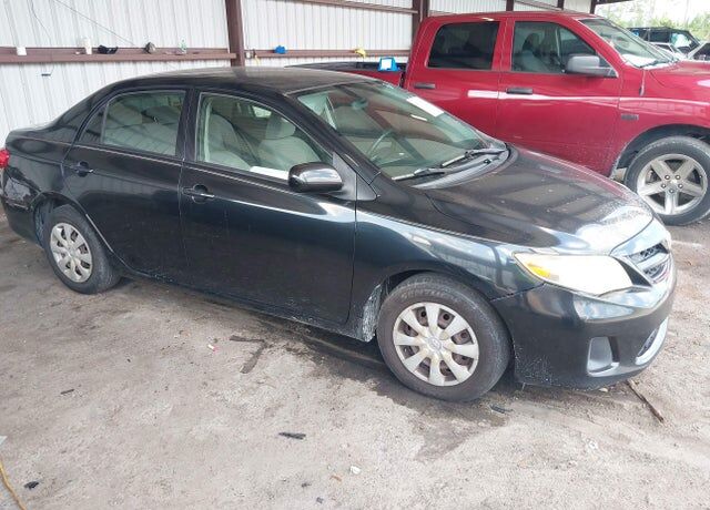 2011 TOYOTA Corolla