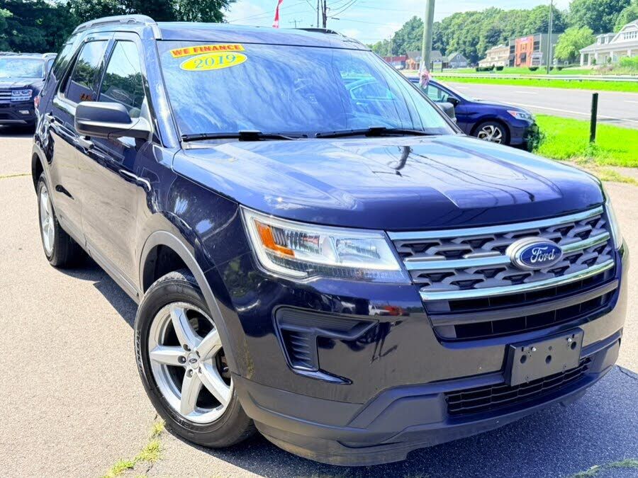 2019 FORD Explorer