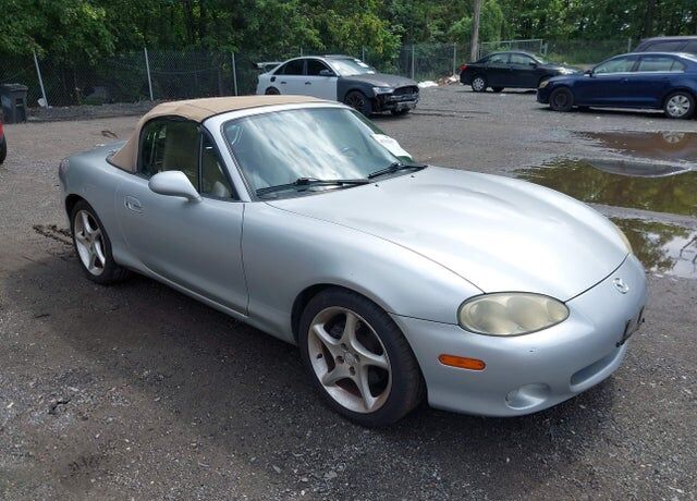 2001 MAZDA MX-5
