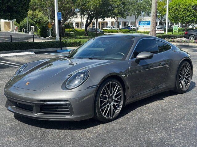 2022 PORSCHE 911
