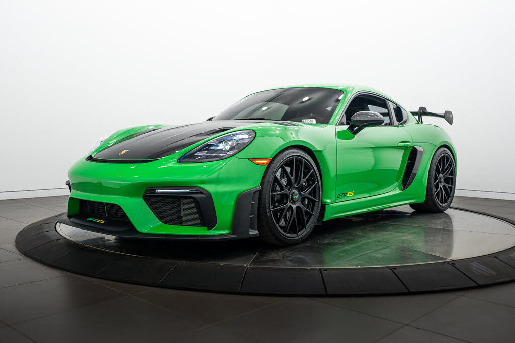 2023 PORSCHE 718