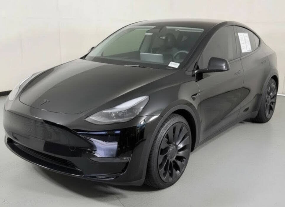 2022 TESLA Model Y