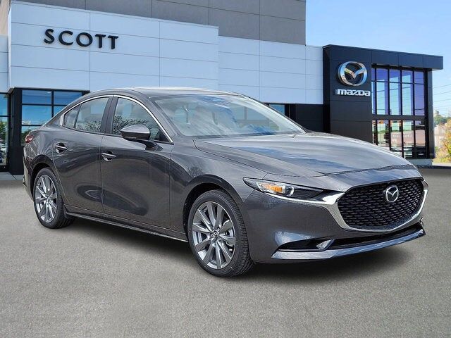 2026 MAZDA Mazda3