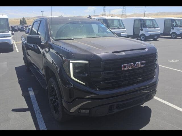 2023 GMC Sierra