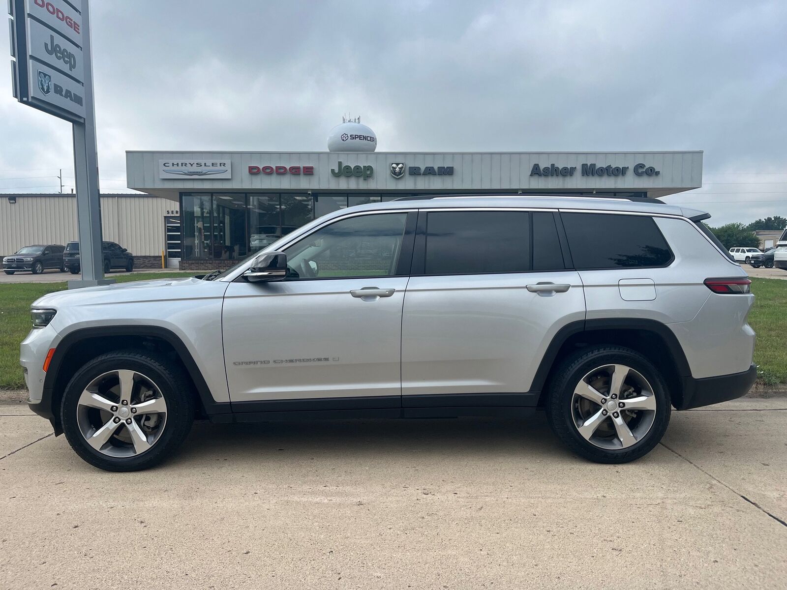 2021 JEEP Grand Cherokee