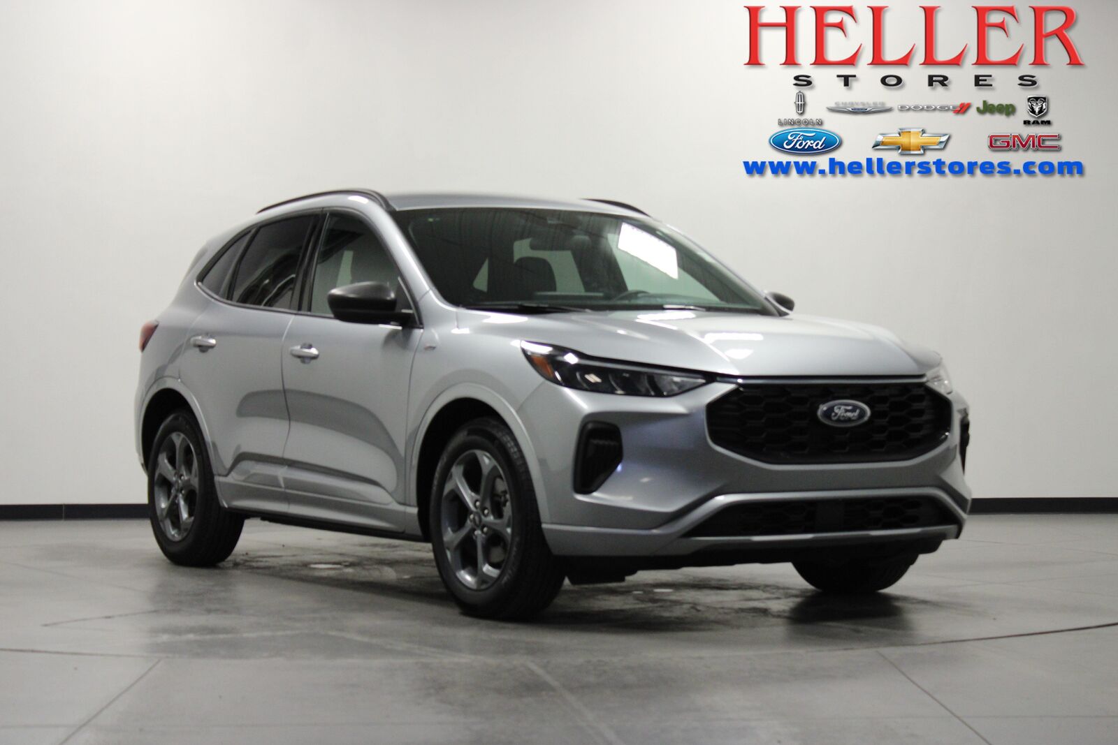 2024 FORD Escape