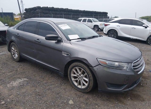 2013 FORD Taurus