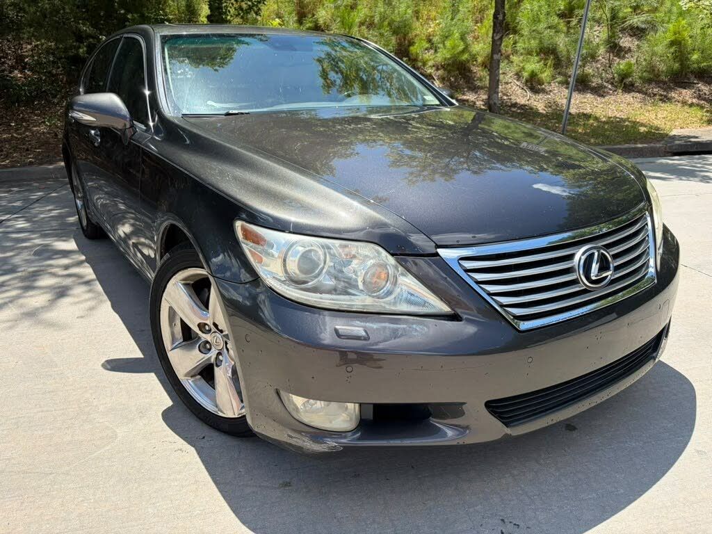 2010 LEXUS LS