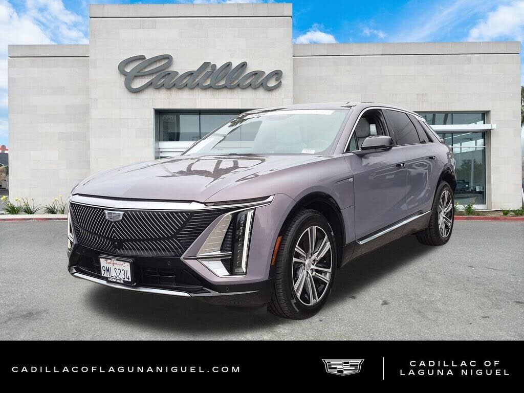 2024 CADILLAC Lyriq