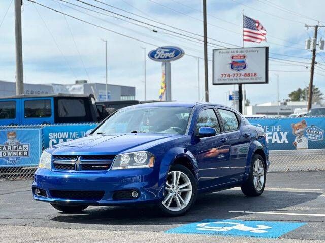 2013 DODGE Avenger
