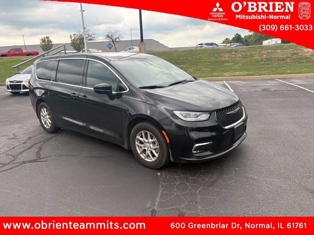 2025 CHRYSLER Pacifica