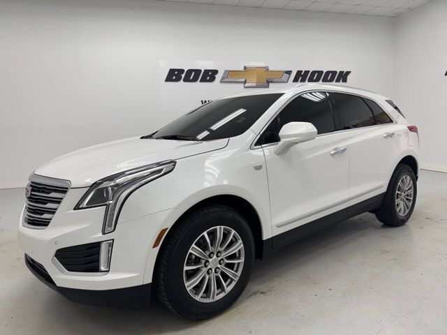 2017 CADILLAC XT5