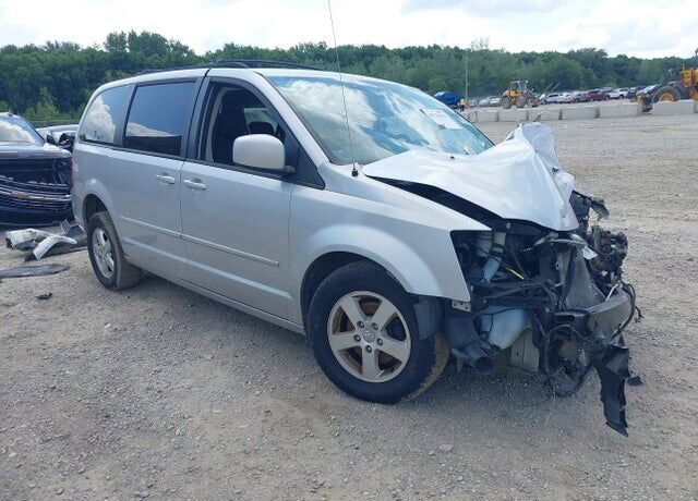 2010 DODGE Grand Caravan