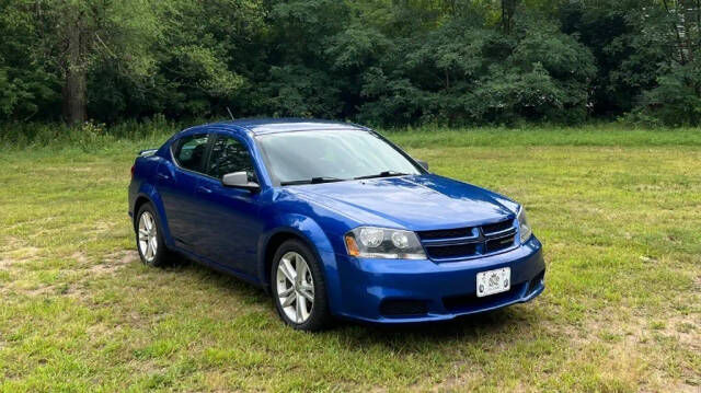 2014 DODGE Avenger