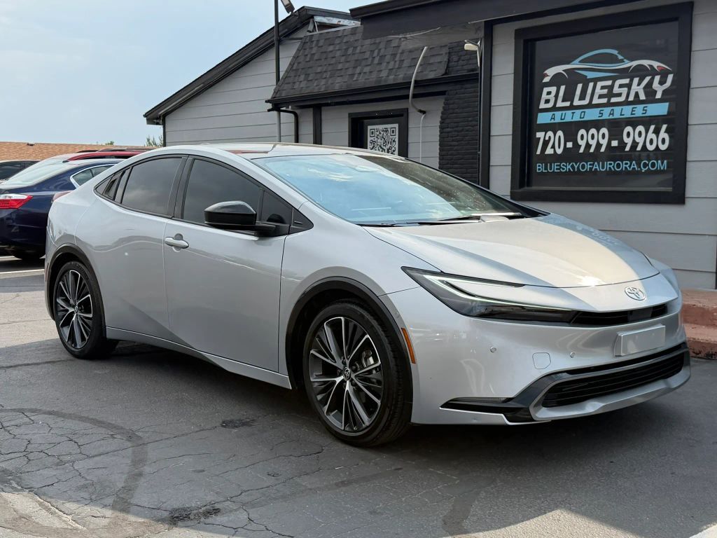 2023 TOYOTA PRIUS