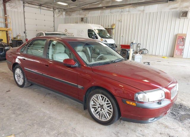 2001 VOLVO S80
