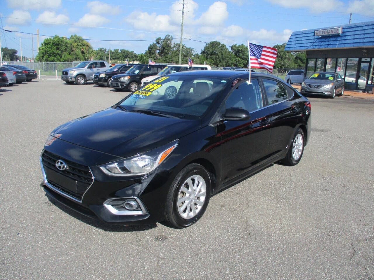 2021 HYUNDAI Accent