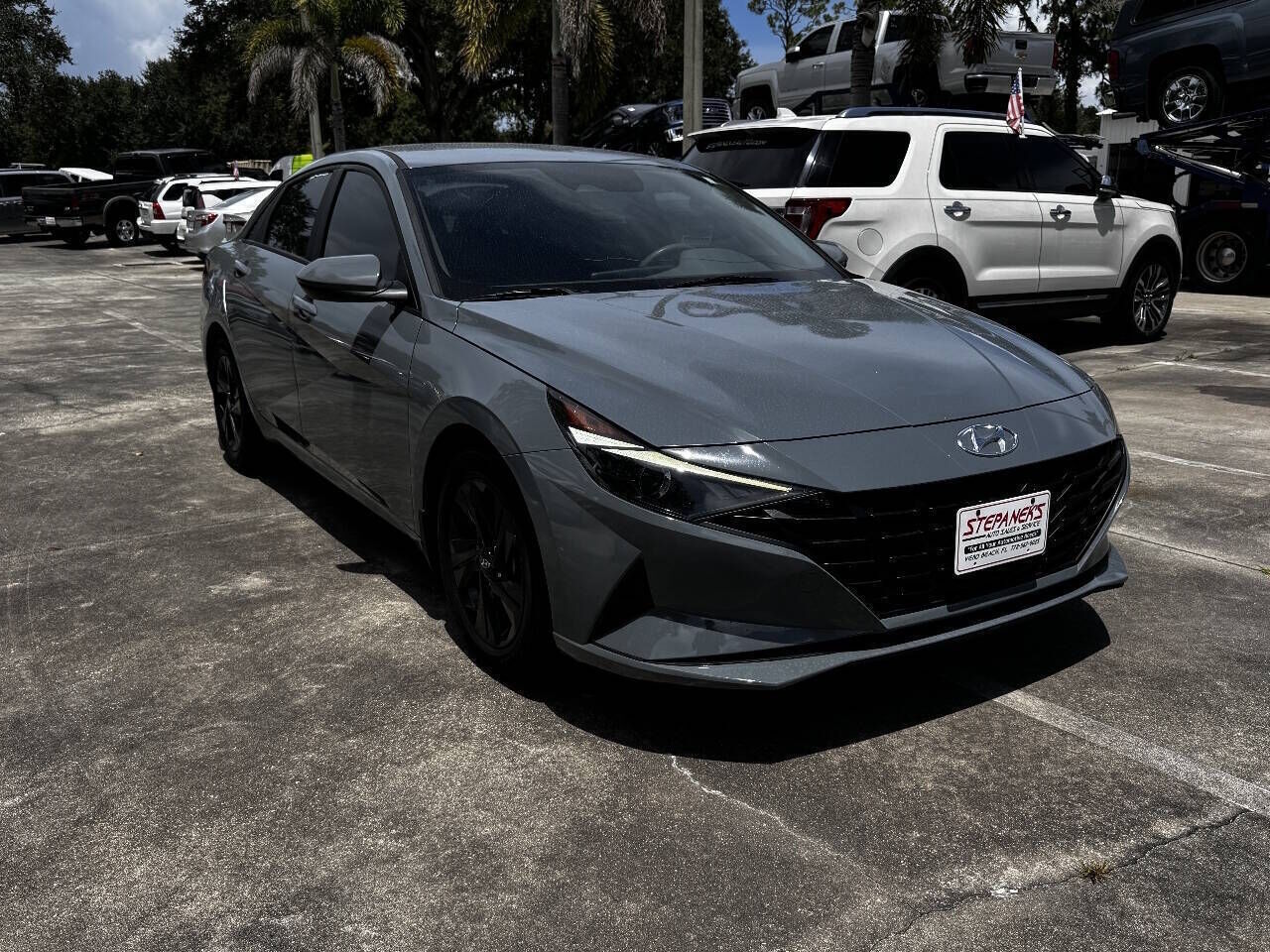2023 HYUNDAI Elantra