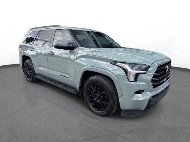 2024 TOYOTA Sequoia
