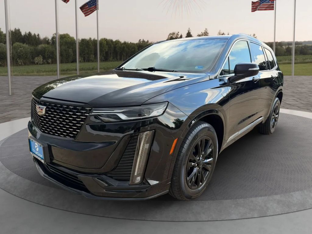 2021 CADILLAC XT6
