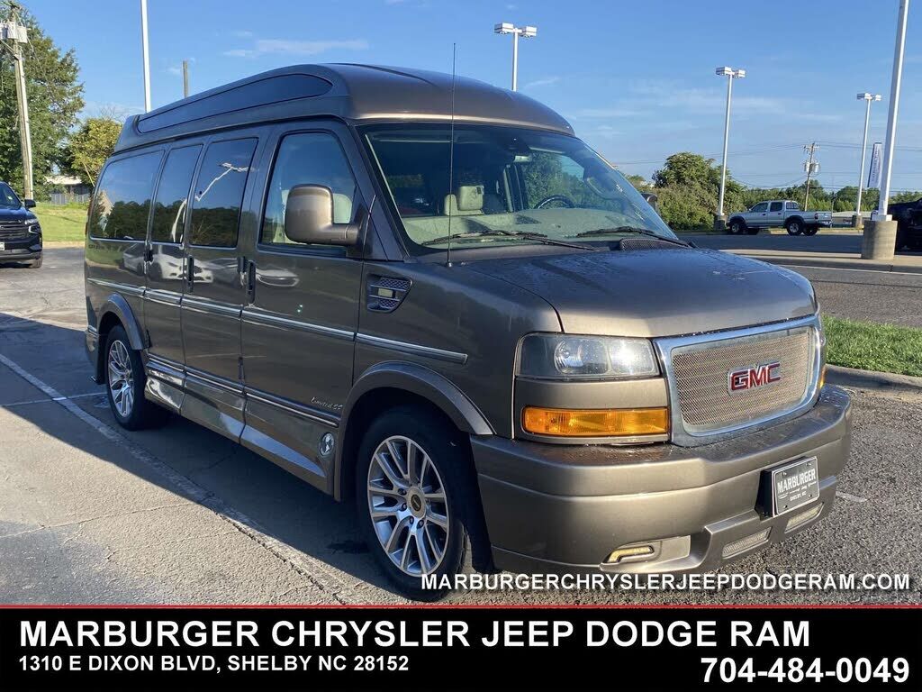 2021 GMC Savana
