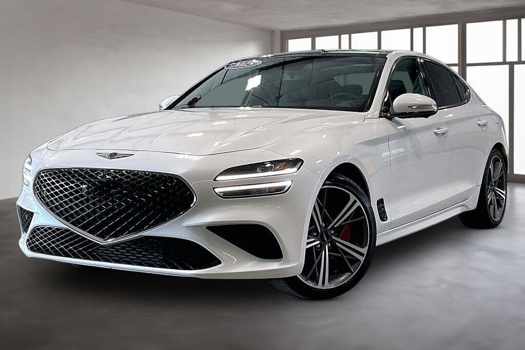 2025 GENESIS G70