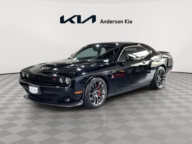 2021 DODGE Challenger