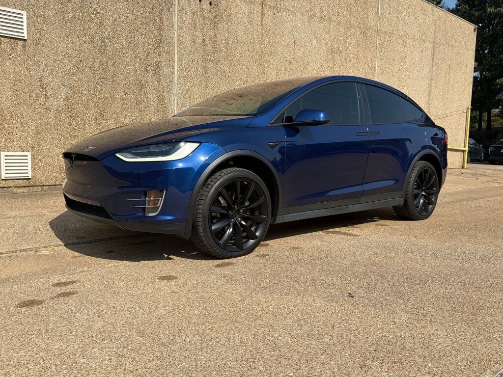 2021 TESLA Model X