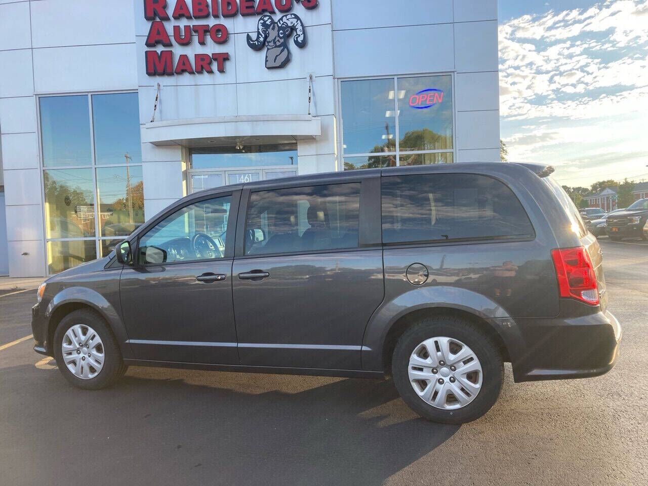 2018 DODGE Grand Caravan