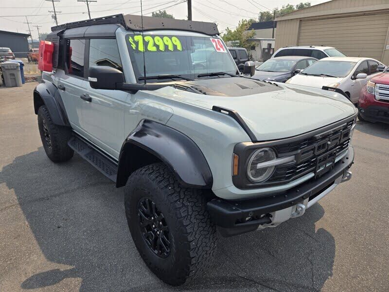 2024 FORD Bronco