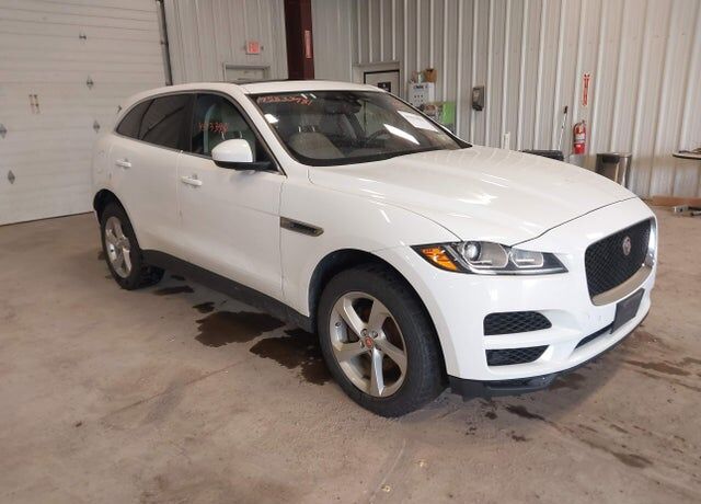 2019 JAGUAR F-Pace