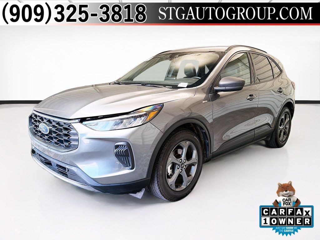2025 FORD Escape