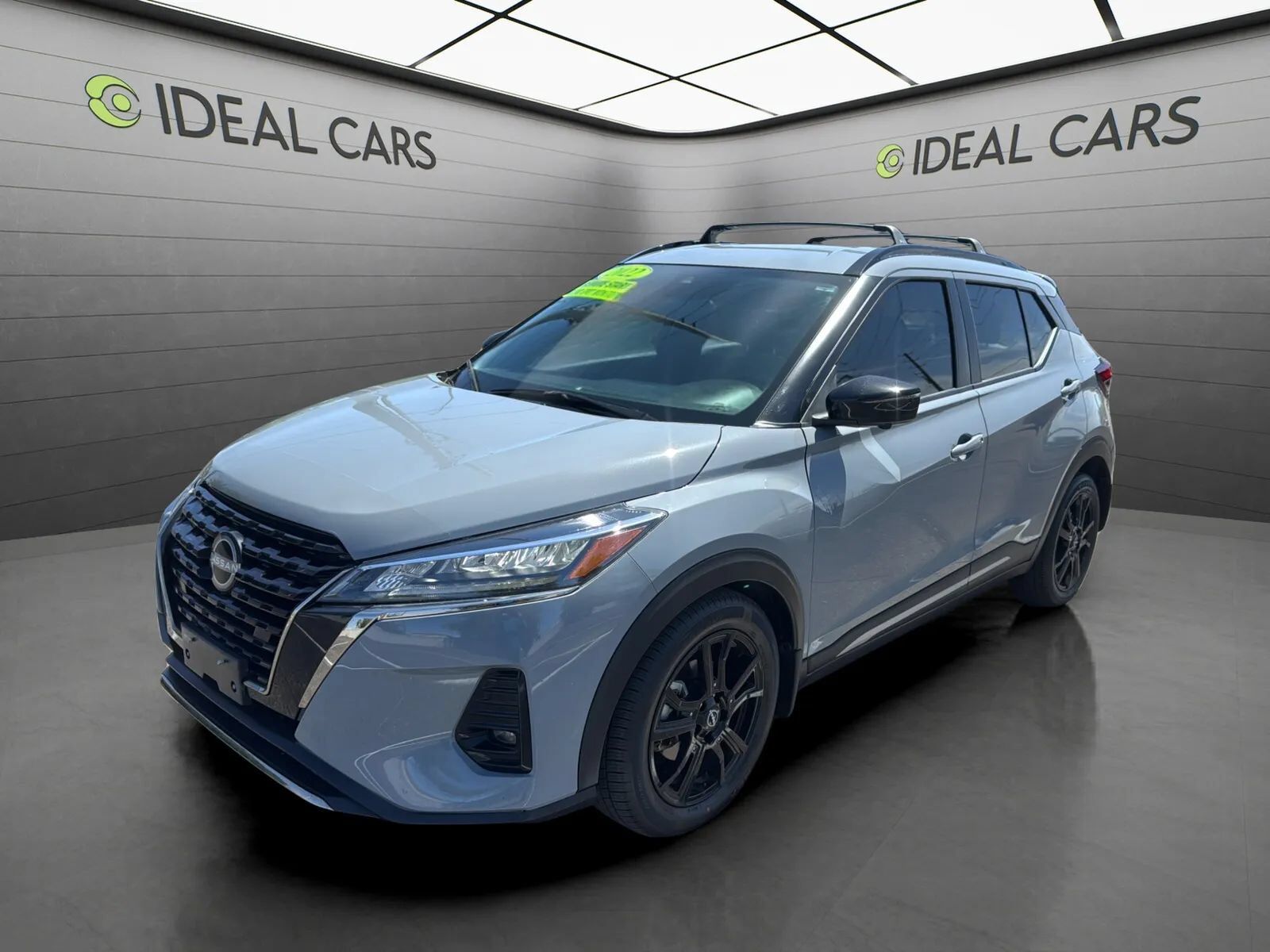 2022 NISSAN Kicks