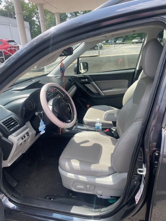 2014 SUBARU Forester