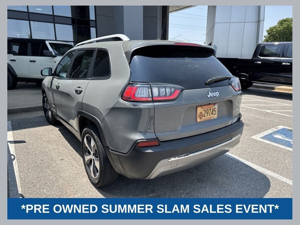 2020 JEEP Cherokee