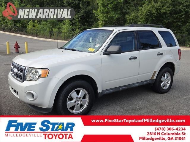 2011 FORD Escape