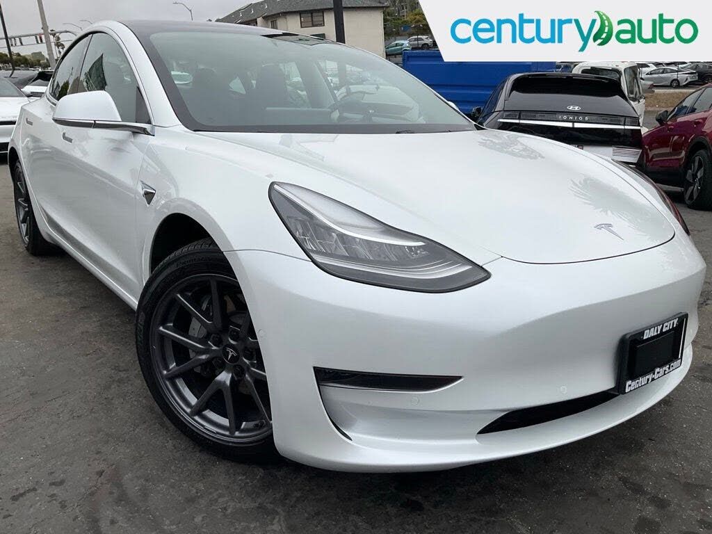 2020 TESLA Model 3