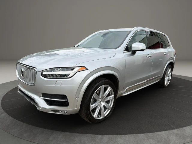 2018 VOLVO XC90