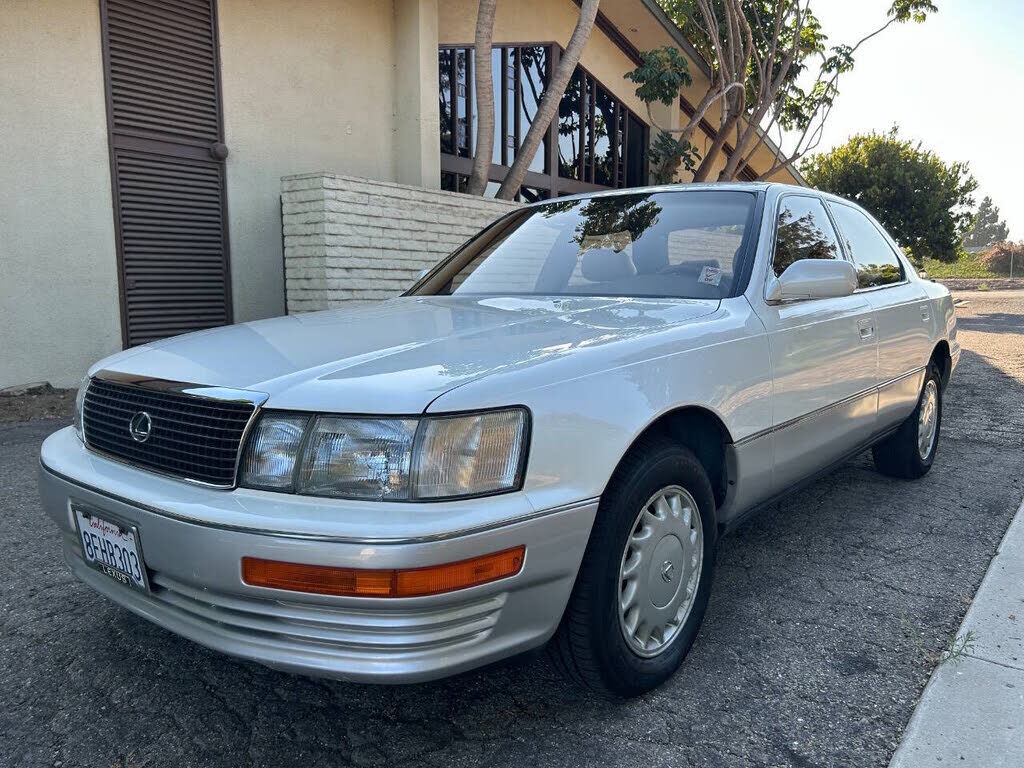 1990 LEXUS LS