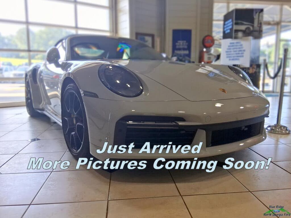 2024 PORSCHE 911