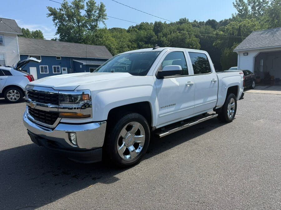 2018 CHEVROLET Silverado