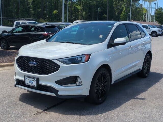 2022 FORD Edge