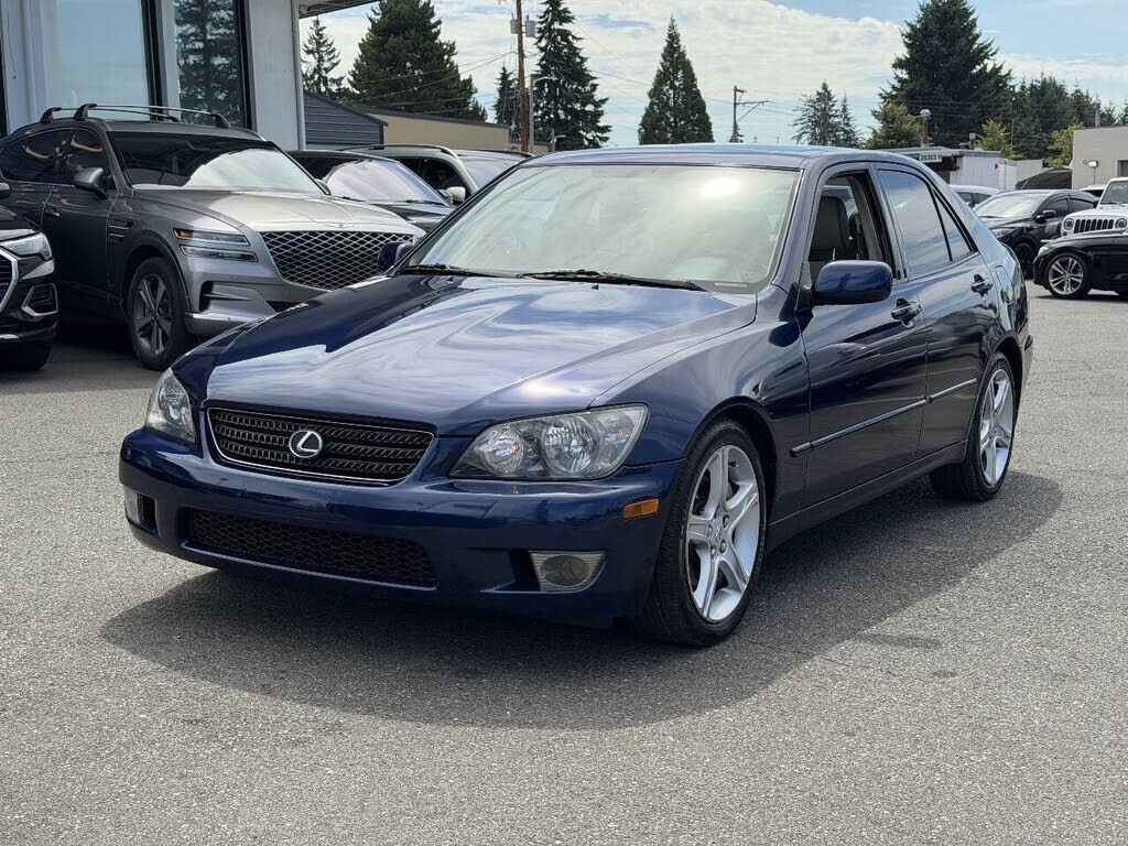 2005 LEXUS IS