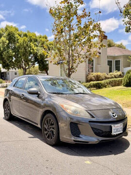 2013 MAZDA Mazda3